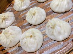 招牌鲜肉小笼汤包-玖鲜小笼(中山广场店)