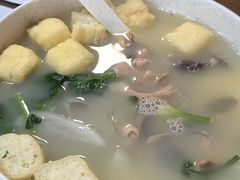 -胡记锅贴·沪上游子老鸭粉丝汤(太原路店)