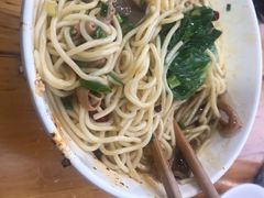 -秦云老太婆摊摊面(蓝光锦绣店)
