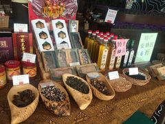 -桂小厨广西菜(青秀万达店)