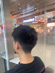 -川和潮人