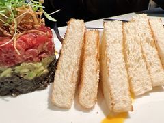 牛肉塔塔配牛油果黑橄榄酱-Solo(衡山路店)