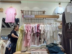 -百荣世贸商城