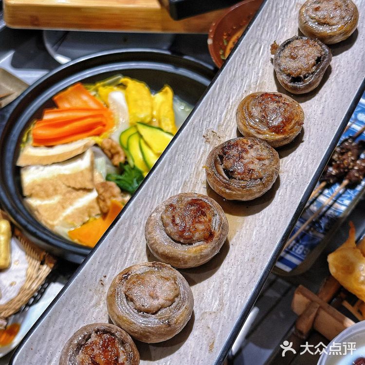 本地人推荐✨常年热门❤️‍🔥霸榜的大理烧烤‼️

听