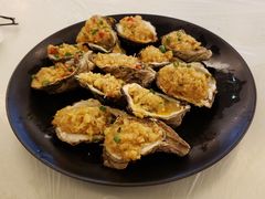 -覃记海鲜美食餐厅