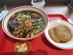 招牌狮子头面-面春山·传统老卤面(天隆寺店)