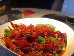 -沪小胖小龙虾(淮海中路旗舰店)