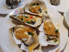 生蚝-领鲜活海鲜榴莲自助火锅(东门店)