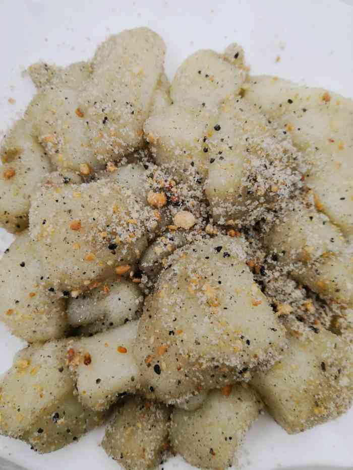 榕江美食府-"最喜欢的两道菜,南瓜黑米羹还有另外一个汤.