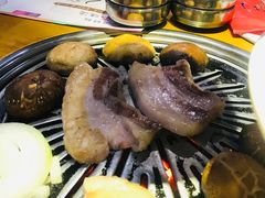 -老炉家木炭烤肉(长江国际店)