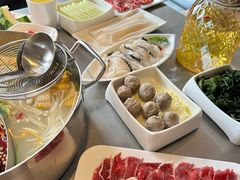 -牛德亨臻牛潮汕火锅(万邦时代店)