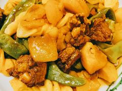 排骨豆角土豆粘卷子-粗粮人家·东北菜(洋桥店)