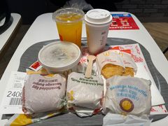 -麦当劳(世贸店)