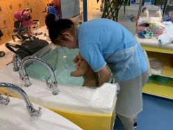 -蓝色海林婴幼儿水育馆(新辰里学清路店)