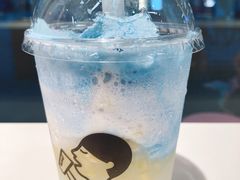 -喜茶(迪士尼小镇DP店)