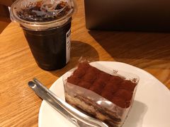 -星巴克(杭州临平万达广场店)