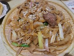干炒牛河-明腾壹间茶餐厅(新都会花园广场店)