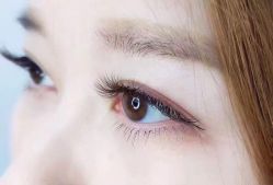 -七月美睫 美甲