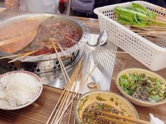 -拈签一笑黄牛肉辣卤串串
