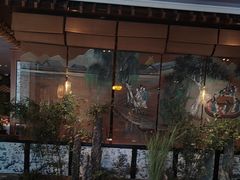 -八府香鸭·啫啫煲(华山路店)