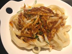-和颐至尊酒店(上海徐家汇桂林公园地铁站店)