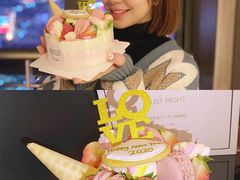 -半勺舒舒生日蛋糕店
