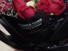 -与花说鲜花店·气球派对 生日宴(曼哈顿店)