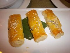 蜜汁叉烧酥-东方之珠海鲜酒楼(南开店)