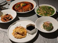 拆骨八宝鸭-绿波廊(豫园店)