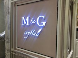 点击看大图 -HH·MG染烫店