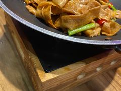 -滴水·湘逢(南汇大学城生活广场店)