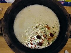 -伊人锅·魔石泡泡鱼