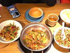 -吃饭皇帝大土家民族菜(正大广场店)