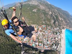 -费特希耶滑翔伞