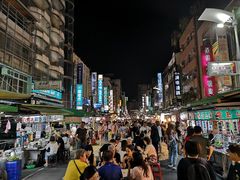 -六合夜市