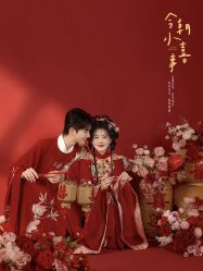 -雅云婚纱摄影工作室旗舰店