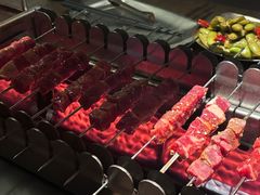 -麦凯伦烧烤·精酿超级工厂店(金桥总店)