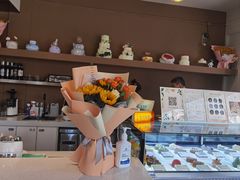 -Fridi Patisserie Cafe