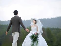 -第一夫人婚纱摄影(南京店)