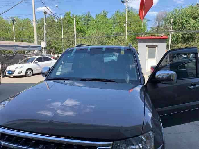 正美丰业汽车玻璃-"工人师傅服务不错,就是价格不像宣传的那么.