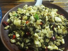 莴笋酸菜肉末-和福餐馆(西江古街店)