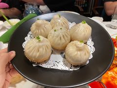 美味生煎包-松鹤楼·非遗·苏帮菜(融科店)