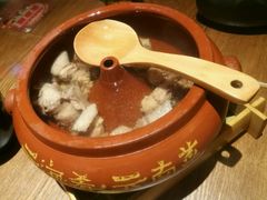 原味汽锅鸡-云海肴·汽锅鸡·云南菜(天山百盛优客店)