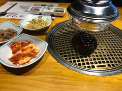 -唯成•韩国炭火烤肉 유성고기