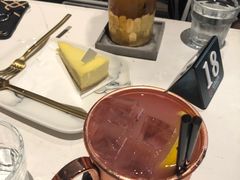 -UNI UNI(环亚凯瑟琳店)