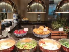 -圣丰索菲特·2 On 988 Café 自助餐厅