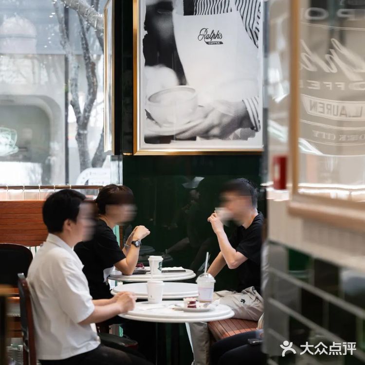 华南首家！「拉夫劳伦」独栋咖啡厅