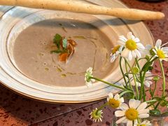 奶油蘑菇汤-La Terre乐田(万象城店)