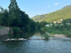 -安吉龙王山峡谷漂流