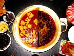 火锅汤-九鼎轩脆毛肚火锅(南京东路店)